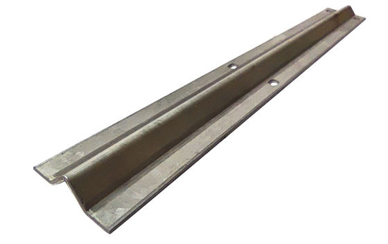 30ft 10f 12ft 18ft مقلوب الصلب المجلفن V المسار لفتح بوابة انزلاق