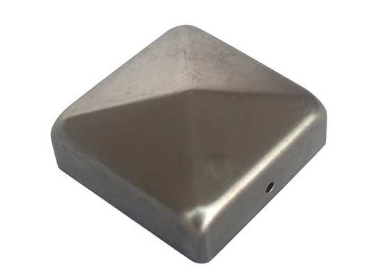 2 بوصة 2.5 &quot;3 1/2&quot; أغطية أعمدة السياج الهرمي الحديدي 6x6 7x7 4x4 5x5 8 X 8 مع ثقوب